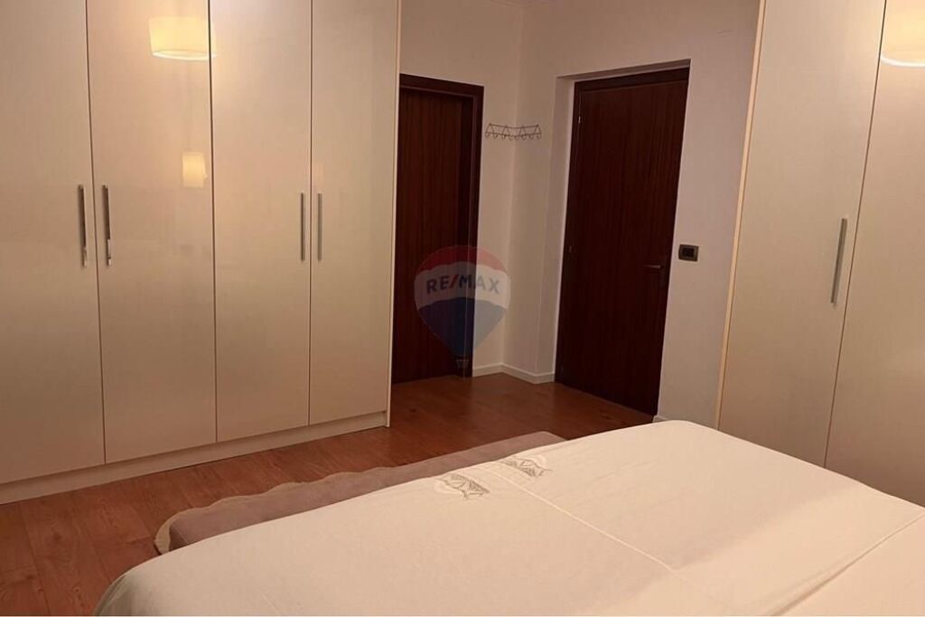 Appartamento 3+1+2+parcheggio in affitto a Bllok