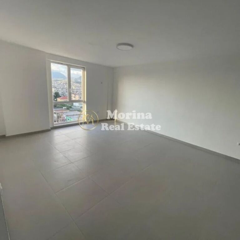 Affitto | Appartamento 2 + 1 + 2 + Blocco | Via di Dibrës | 400 €/mese