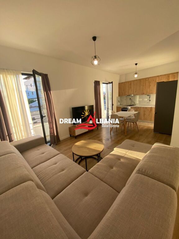 Kat Vile 2+1 me qira ne rrugën Azem Galica afer unazes në Paskuqan (ID 4251445)
