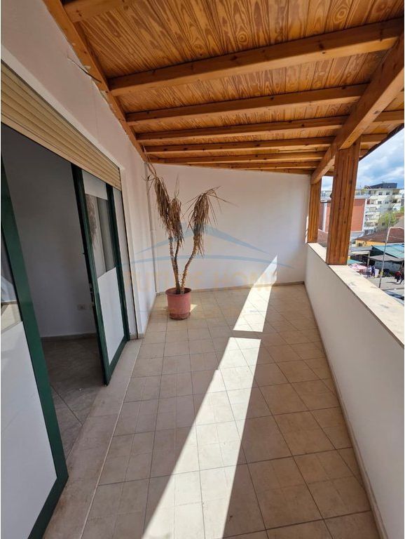 Qera, Apartament 2+1+2+Verande, Don Bosko , Tirane