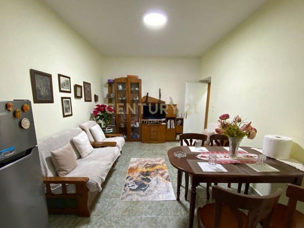 Apartament 2+1 Me Qira tek Stadiumi Dinamo, Tiranë !