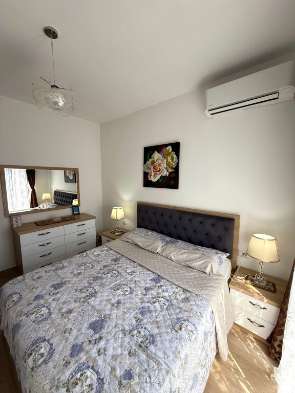 Apartment for rent at Frosina Plaku