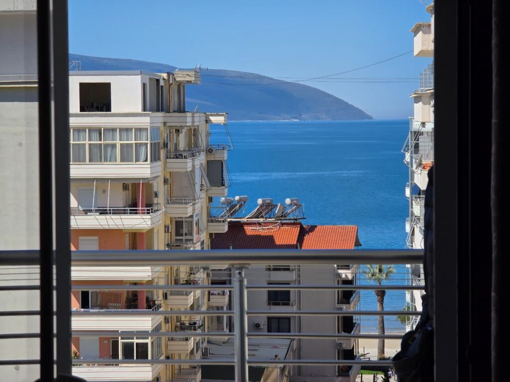 🔥 APARTAMENT 2+1 ME QIRA – LUNGOMARE, VLORË! 🔥