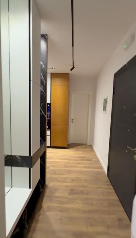 BULEVARDI I RI-AP 1+1+PARKING SPACE FOR RENT