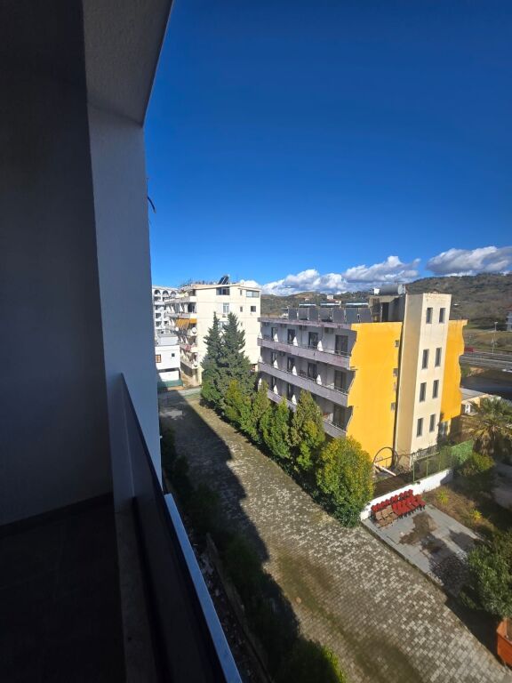 Apartament në shitje – 1+1+Post Parkimi | Zona Premium, Golem