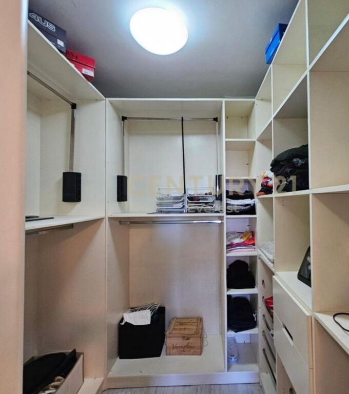 VENDIAMO APPARTAMENTO 3+1+2+DEPOSITO