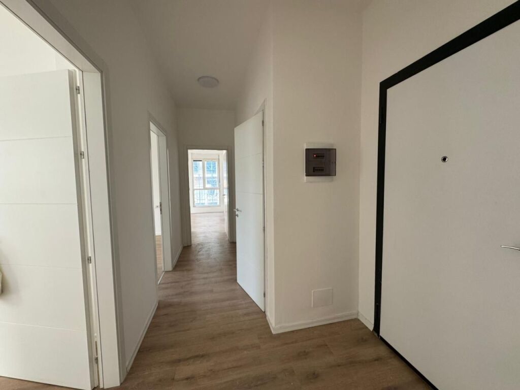 APPARTAMENTO 3+1+2+ 2 Posti auto IN VENDITA, EX CAMPO DELL'AVIAZIONE