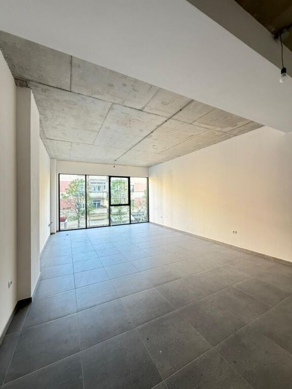 Office for Rent on Barricade Street (ID BZ2909) Tirana