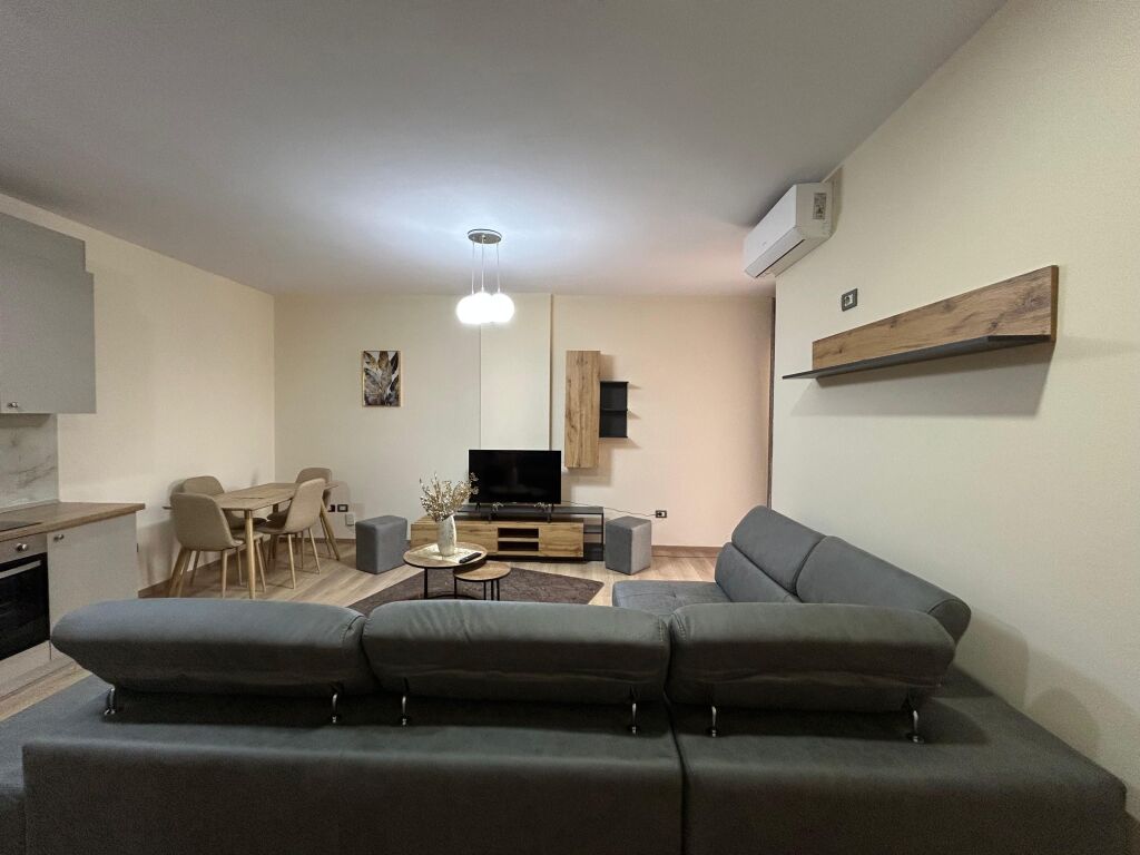 Super 1+1 apartment on Kavaja street (opposite Delijorgji)