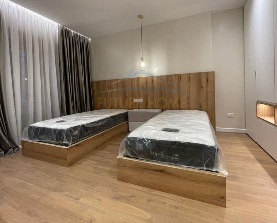 Rent, 3-Storey Villa, TEG, Tirana.