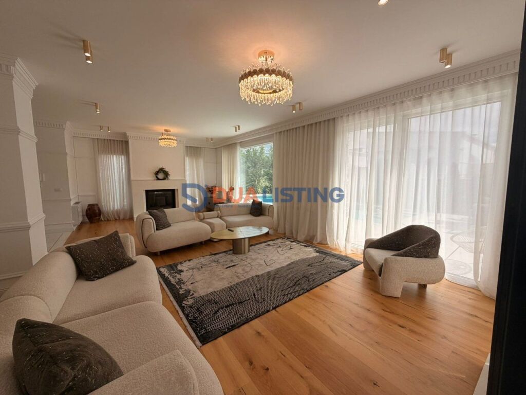 VILLA CON PISCINA IN AFFITTO PRESSO ELYSIUM RESIDENCE !