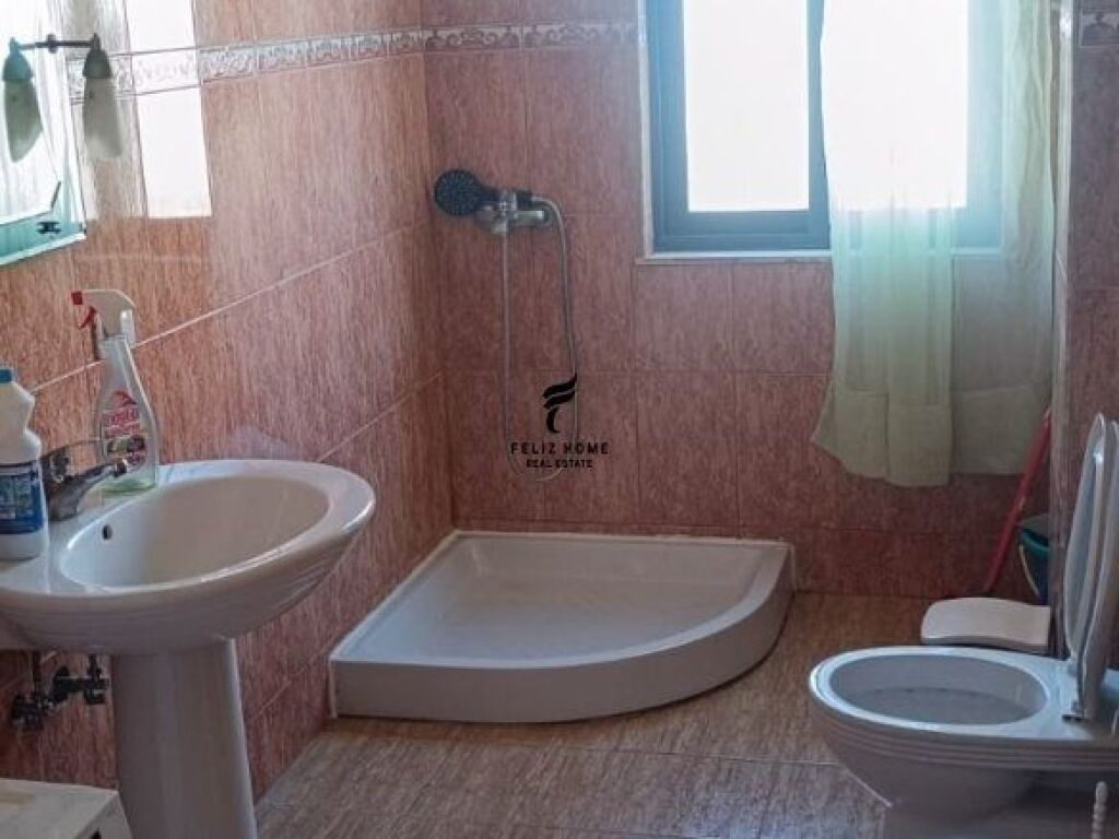 APARTAMENT ME QERA 2+1 YZBERISHT 43.000 LEKE FH-68129