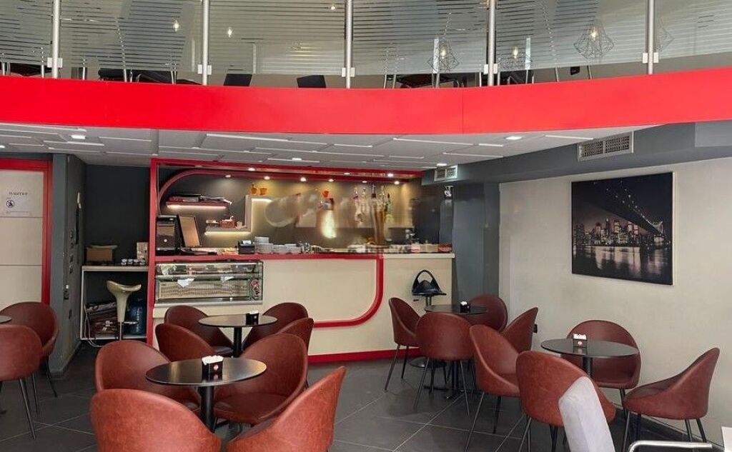 LAPRAKE, JAPIM ME QIRA BAR-KAFE