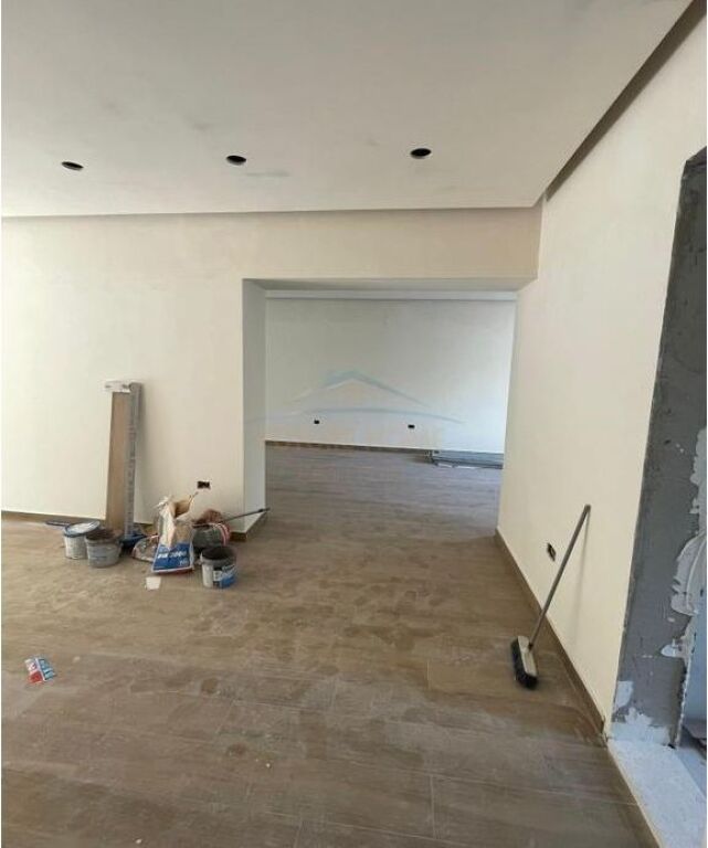 In vendita, Appartamento 2+1, Oxhaku, Tirane