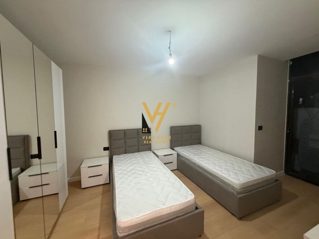 AFFITTASI APPARTAMENTO 2+1+BLK DI FRONTE A DELIJORGJI 80.000 LEKE