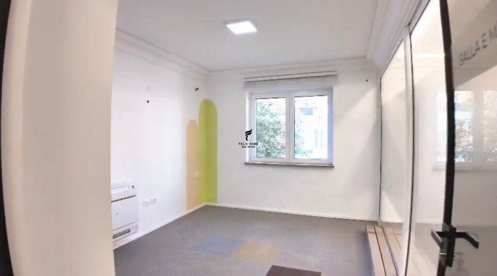OFFICE FOR RENT 130M2 DURRES ROAD 150,000 LEKE FH-68195