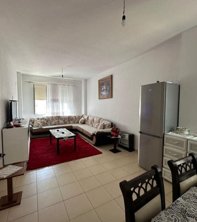 Shitet Apartament 2+1, Kthesa Kamzes 116 Milion Lek