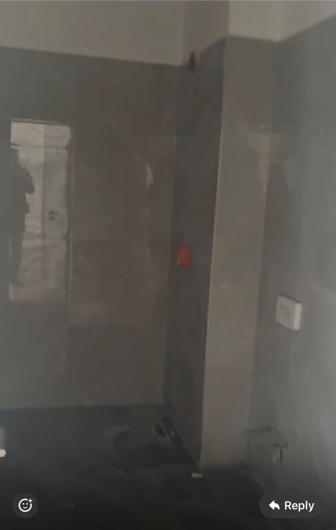 Occasione Vendesi 1+1+1 con balcone a Casa Italia