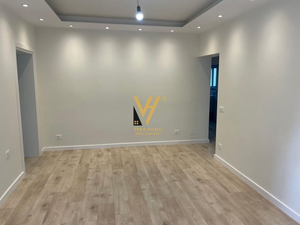 OFFICE 110 M2 FOR RENT ON THE 9TH FLOOR 120,000 LEKE