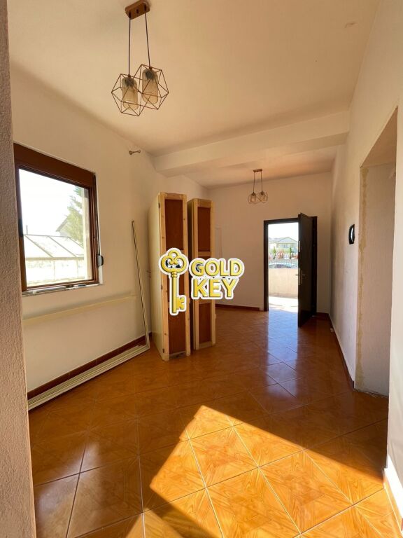 🏡 KATI I 1 I NJE VILE PRIVATE 2 KATESHE 2+1 SHKOZET DURRES