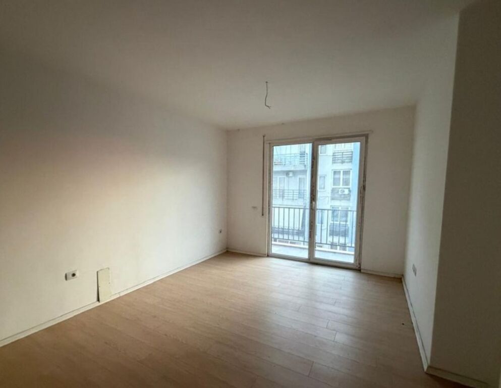 Apartment 2+1+ Parking Space For Sale