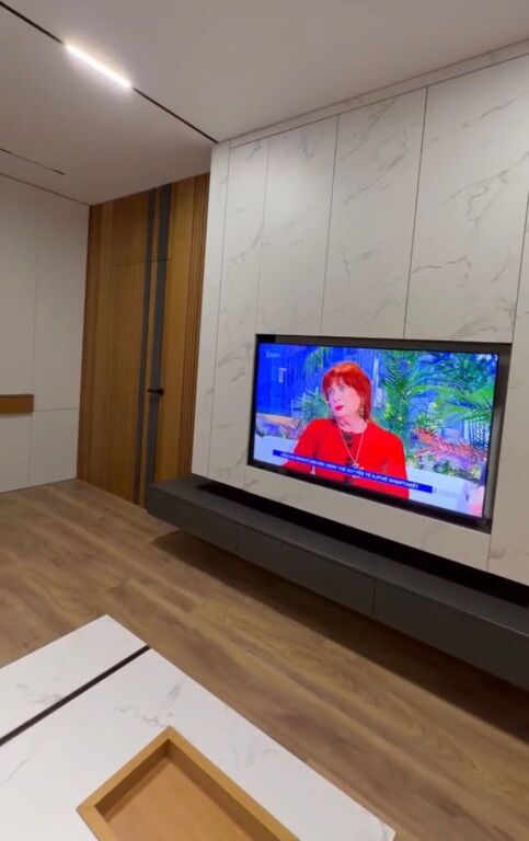 BULEVARDI I RI-AP 1+1+PARKING SPACE FOR RENT