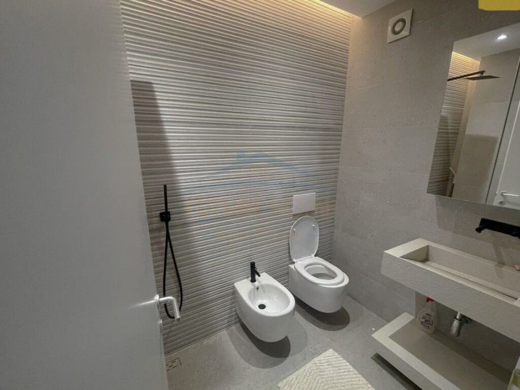 Shitet, Apartament 2+1+2, Rezidenca Avid, Jordan Misja, Tirane.