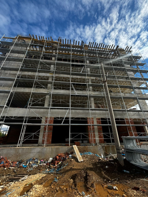 🏢 Shitet Apartament 1+1 – Valentino 4, Kamëz