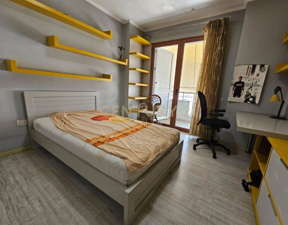 VENDIAMO APPARTAMENTO 3+1+2+DEPOSITO