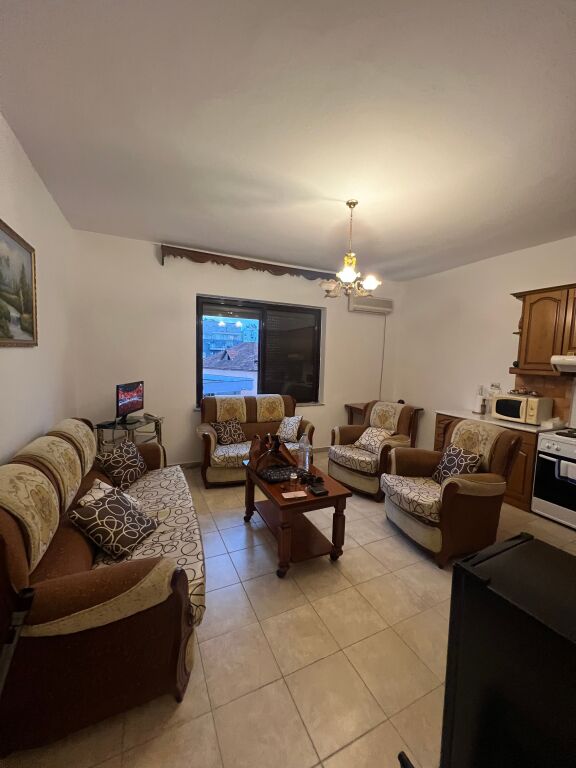 1+1 in affitto a Laprake