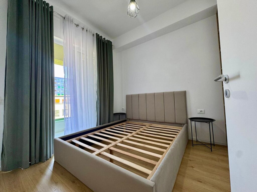 For rent 1+1 in the Mangalem/Ali Demi complex 40,000 Leke