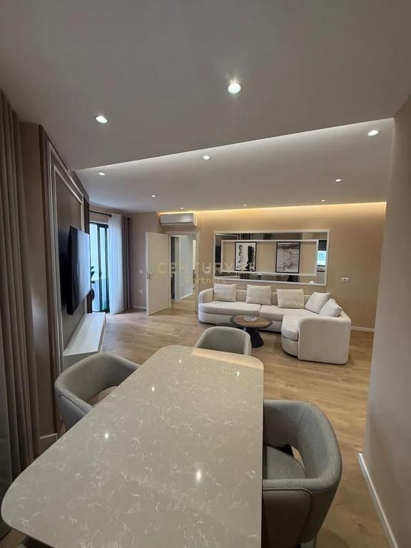 WE SELL APARTMENT 2+1+2+ PARKING SPACE ON DURRES STREET OPPOSITE COLOSSEO !!