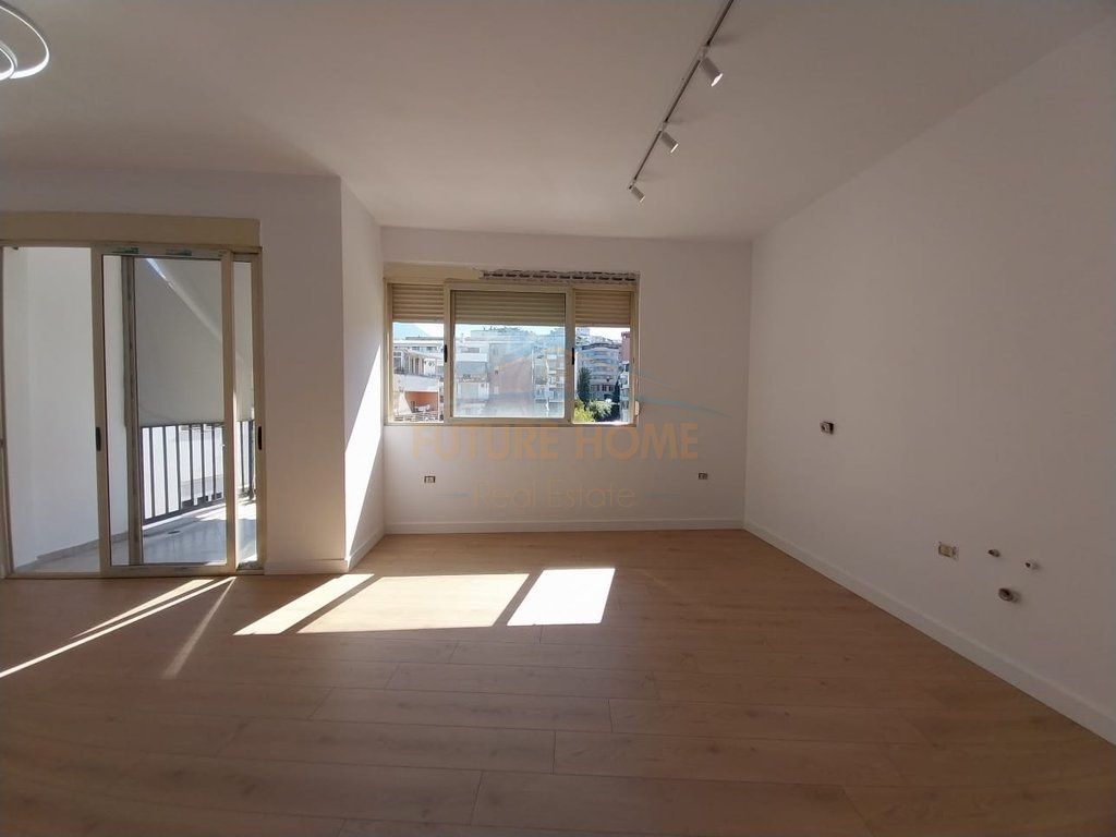 Shitet,Apartament 2+1+2,Pasticeri Melisa,Fresk