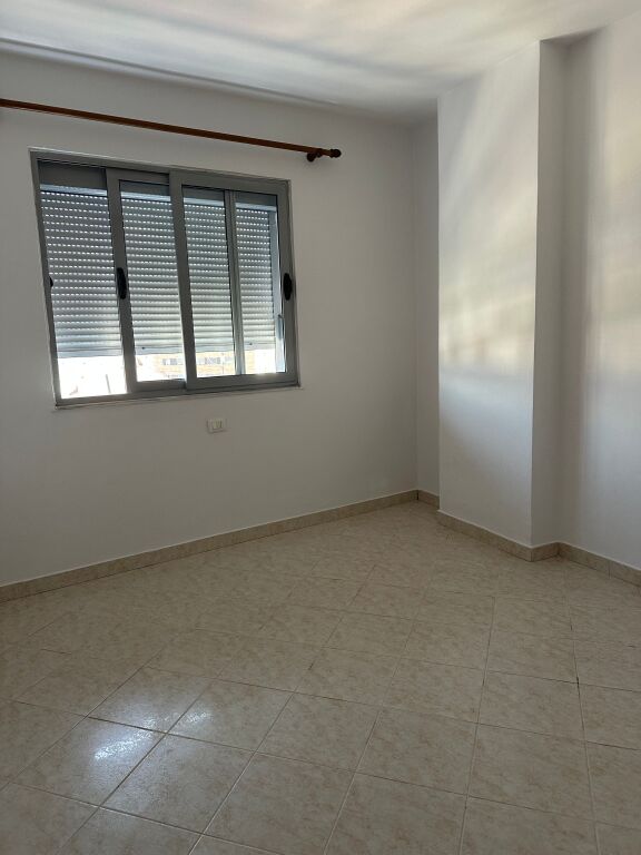 Apartament per qera 2+1 Astir