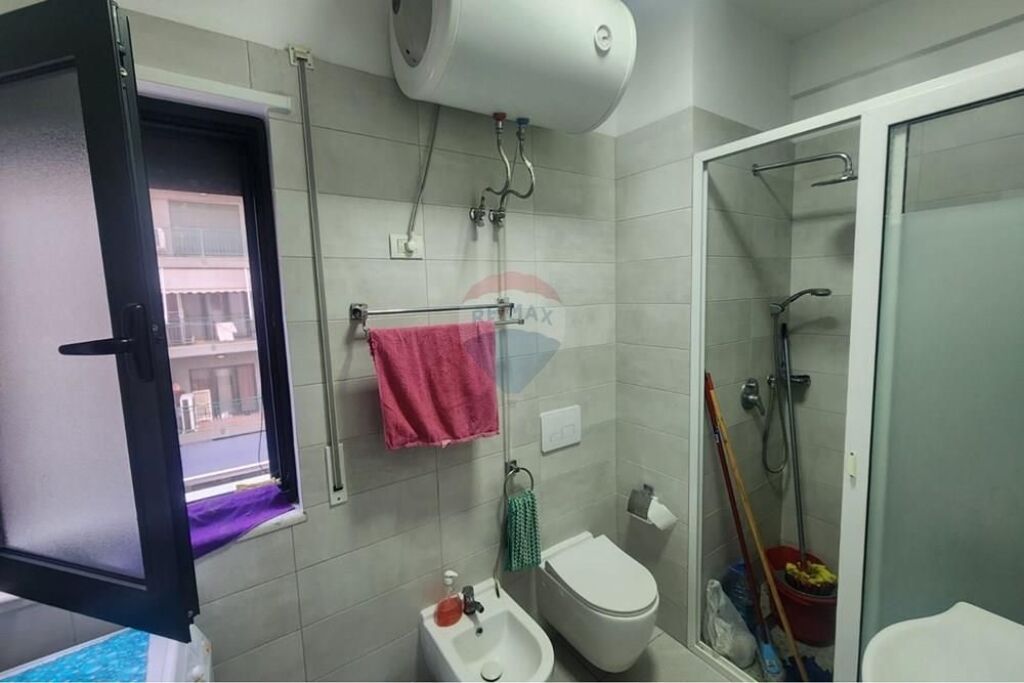 Apartament-Per Shitje-Ish Fusha e Aviacionit,Tirane