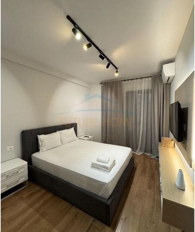 Shitet, Apartament 2+1, Kompleksi "Arlis", Farmacia 10