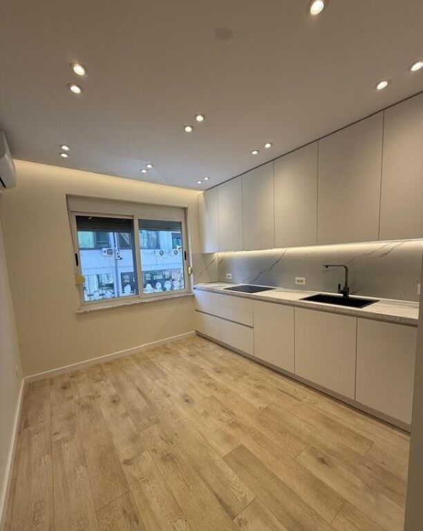 Apartment 3+1 For Rent , Barrikadave Street