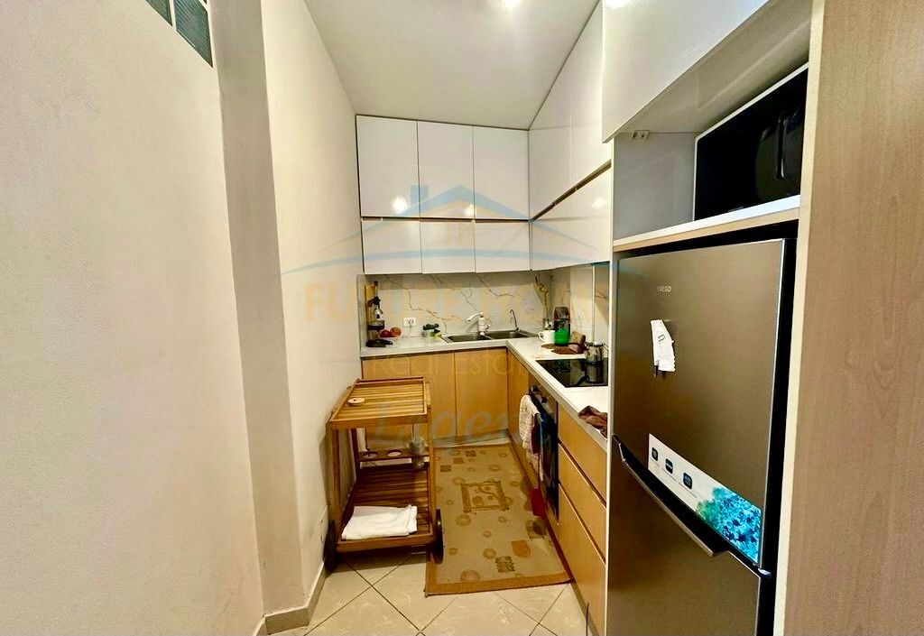 Affitto, Appartamento 2+1, Unaza e Re, Tirana