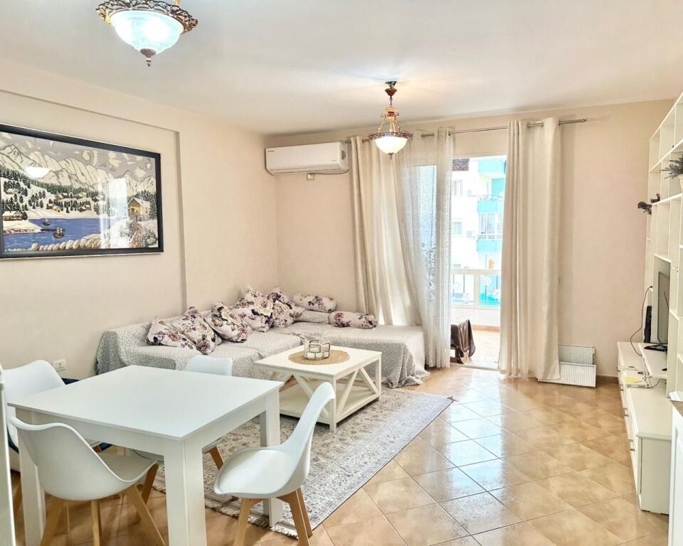 Apartment 2+1 in Yzberisht for rent