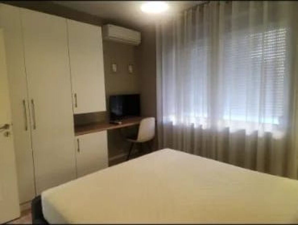 Appartamento 1+1+1 Balcone In Affitto