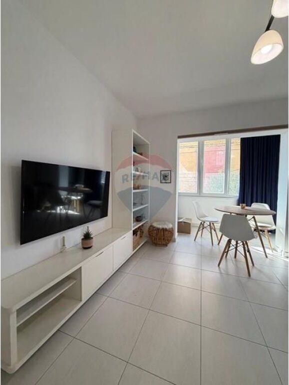 Apartament - Për Shitje - Rruga Belul Hatibi, Tiranë