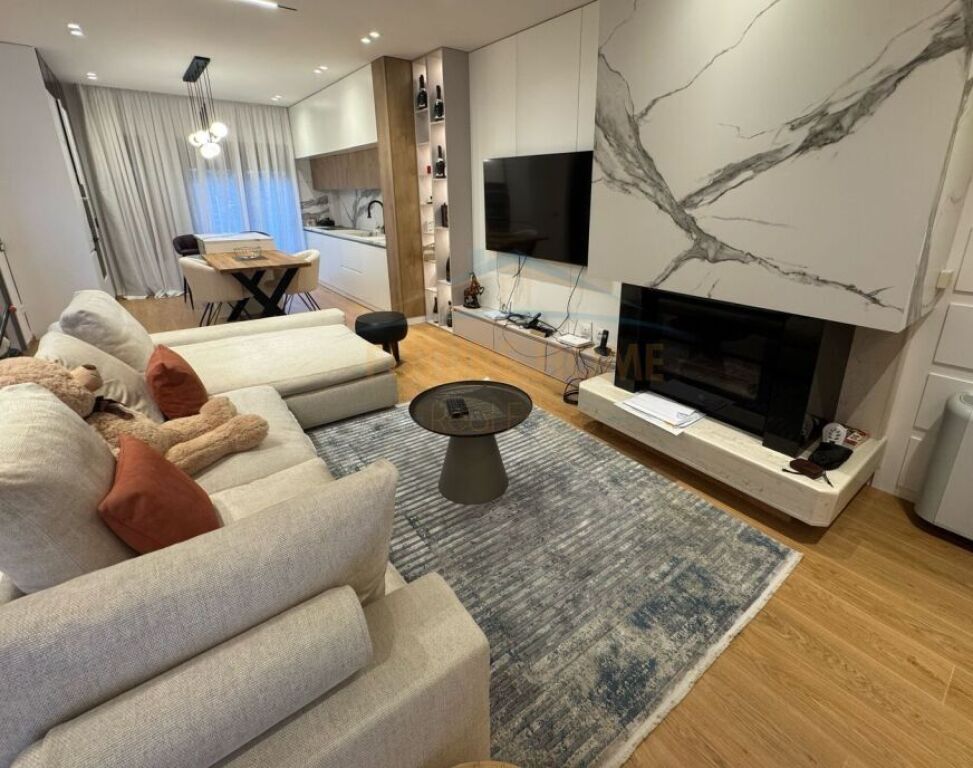 Rent, 3-Storey Villa, TEG, Tirana.