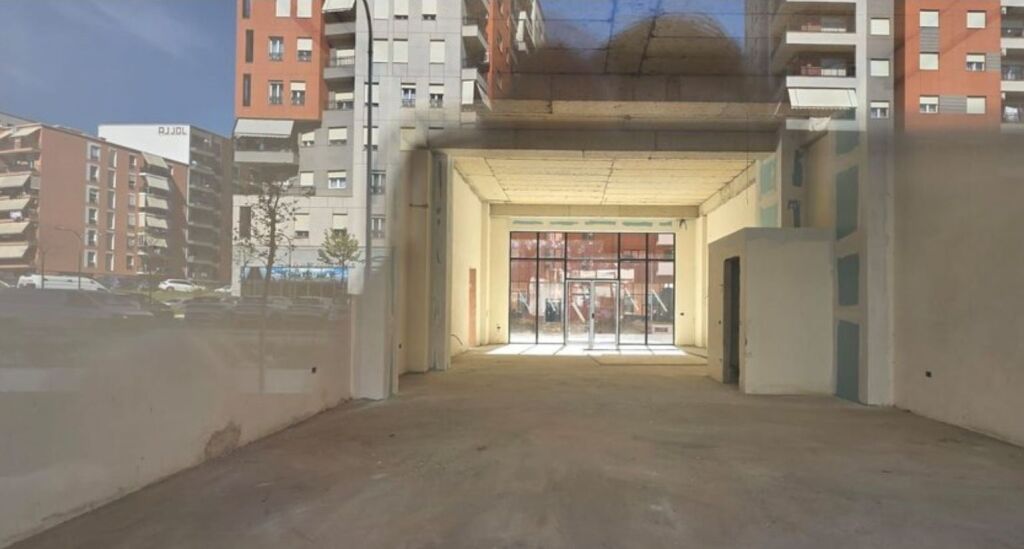 Commercial space for rent - ground floor