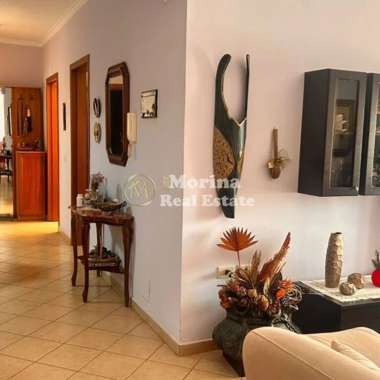 Rent | Apartment 2 + 1 | Kavaja Street | 700 €/month