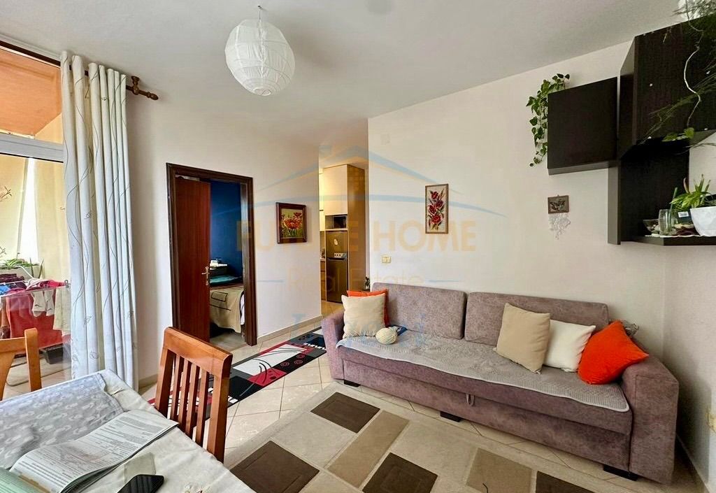 Affitto, Appartamento 2+1, Unaza e Re, Tirana