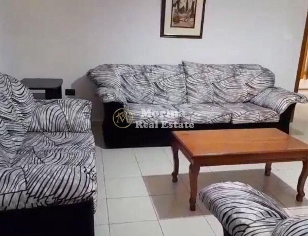 Affitto | Appartamento 2 + 1 | Camino | 500 €/mese