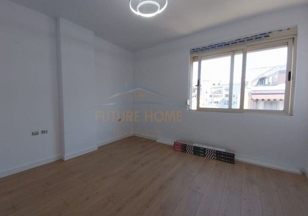 For sale, Apartment 2+1+2, Melisa Pastry Shop, Fresk.