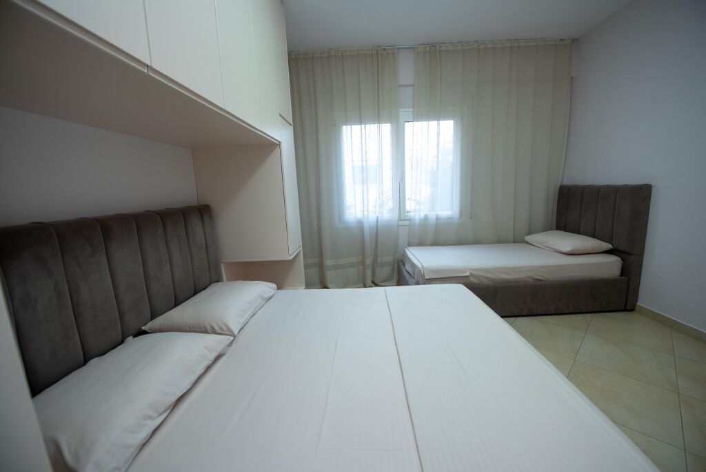 Shitet apartament 1+1 vlore