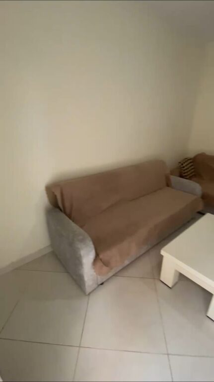 APARTAMENT 2+1. 30000 LEKE QYTET STUDENTI