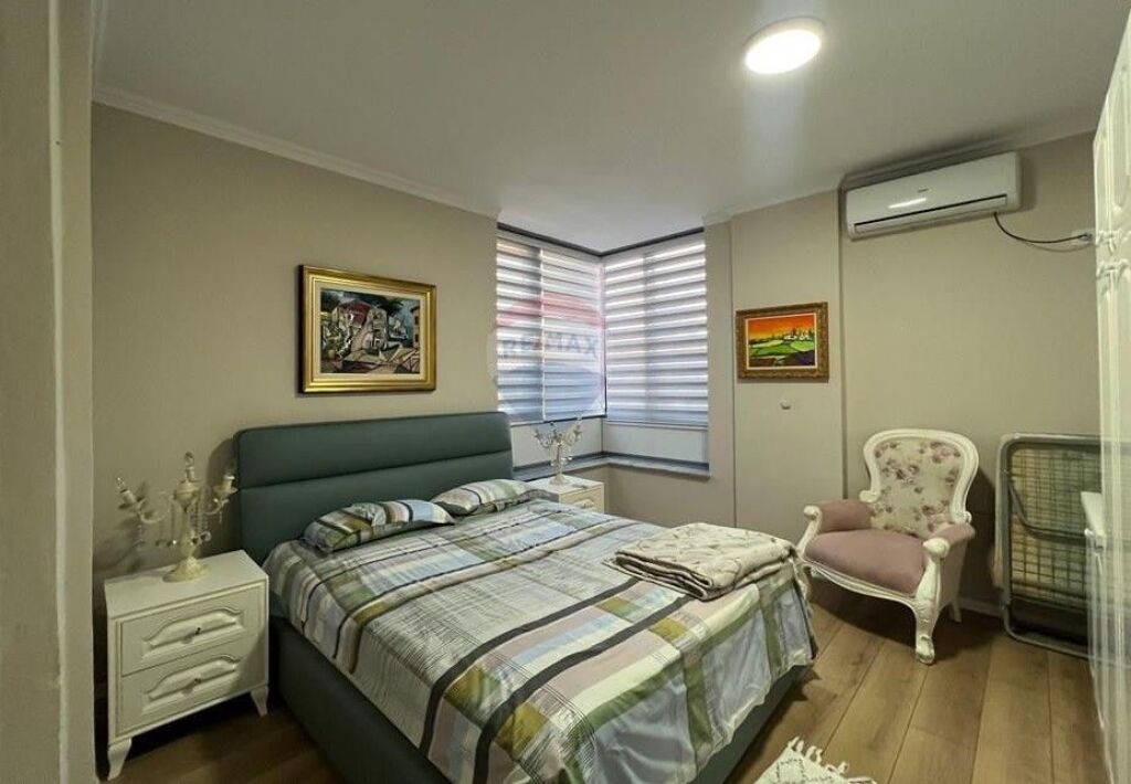 AFFITTASI APPARTAMENTO IN CENTRO. ID: 530281057-72